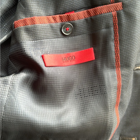 Hugo Boss Suit - Picture 5 of 5